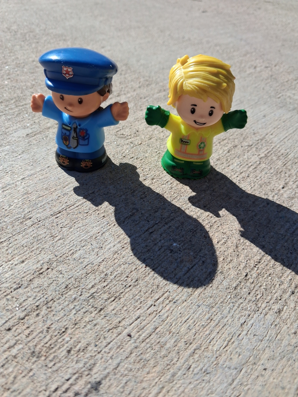 2 Little People